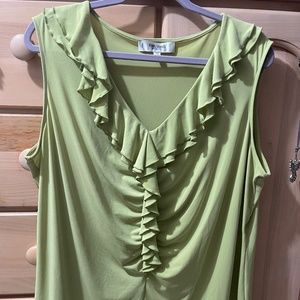Jones Studio Sleeveless Chartreuse Shell. Ruffled Detailing. V Neck- 16W